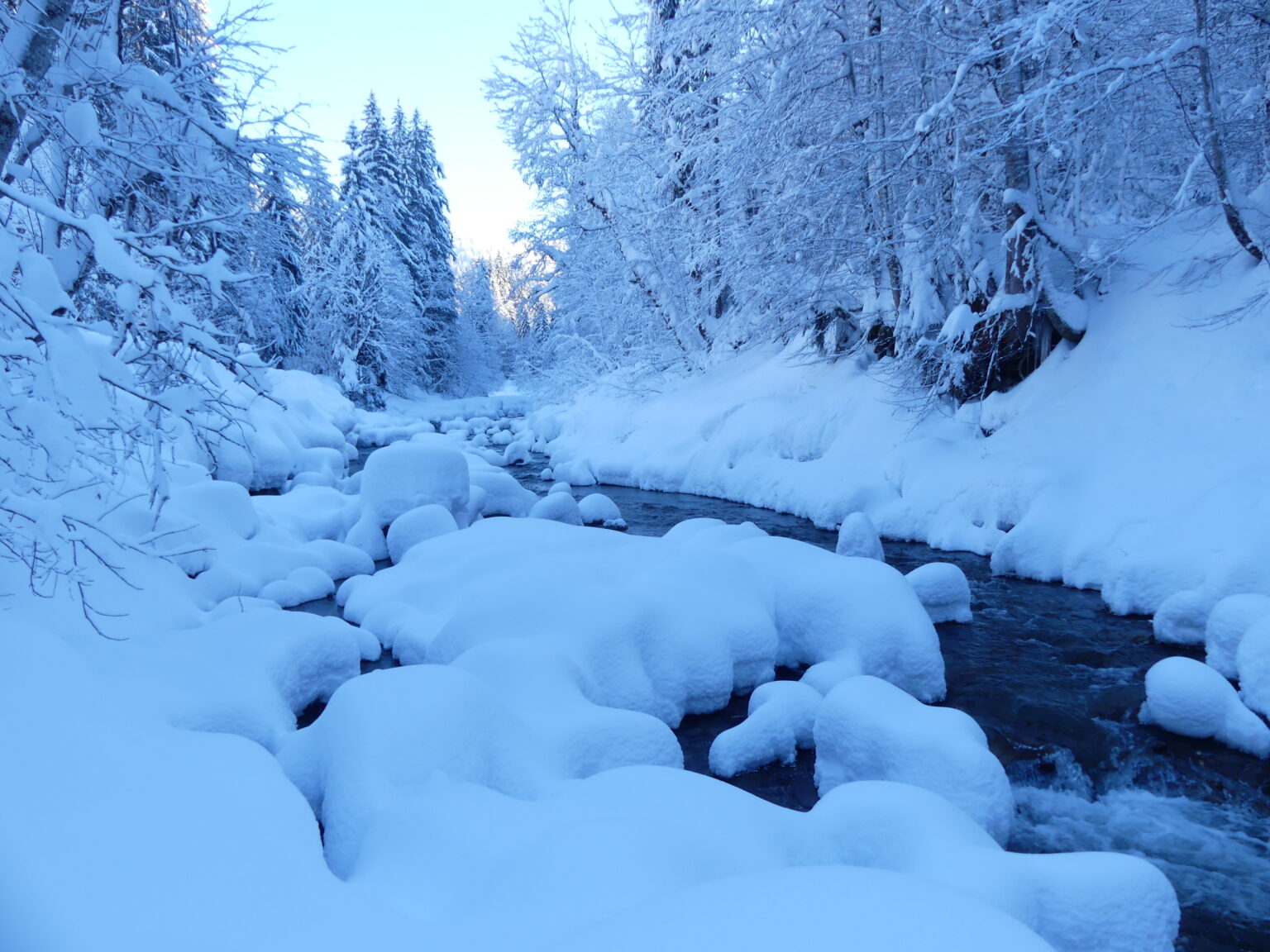 Bach Schnee Balderschwang